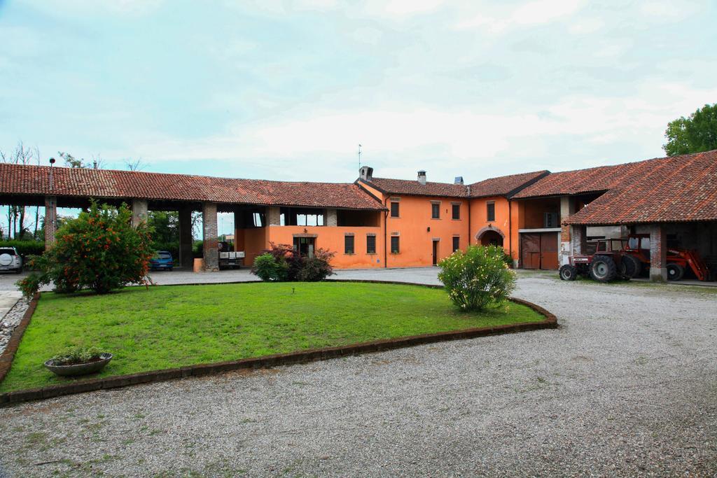 Alloggio Agrituristico Cascina Tappa Locate di Triulzi Экстерьер фото